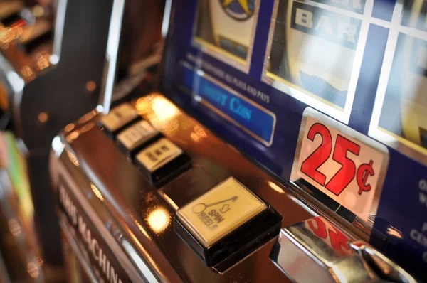 Account balance and Auto Roulette transaction history at beras